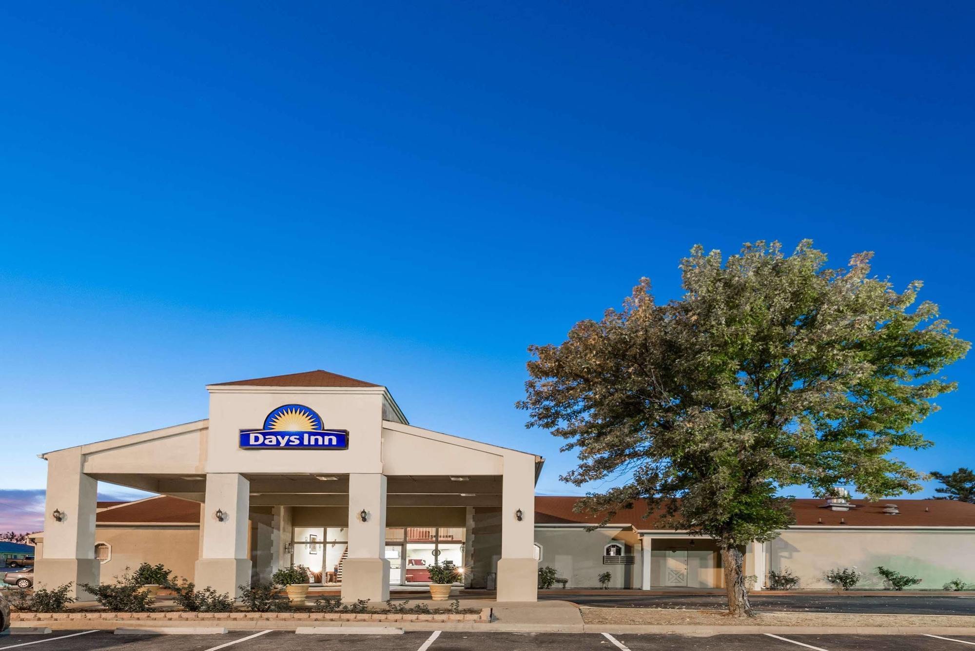 Days Inn By Wyndham Eastland Εξωτερικό φωτογραφία
