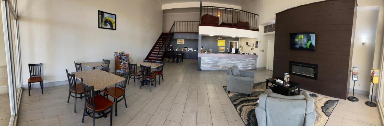 Days Inn By Wyndham Eastland Εξωτερικό φωτογραφία