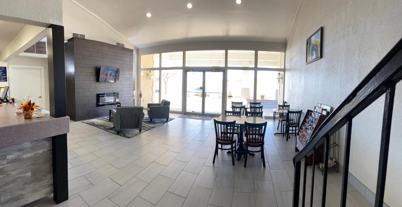 Days Inn By Wyndham Eastland Εξωτερικό φωτογραφία