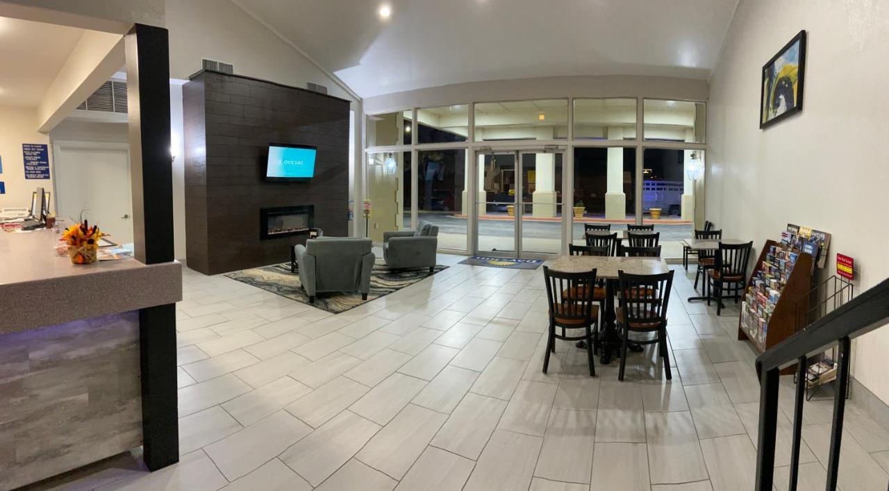 Days Inn By Wyndham Eastland Εξωτερικό φωτογραφία